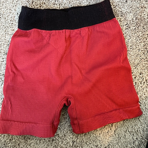 Free People Movement Ribbed Biker Prajna Shorts - Picture 3 of 3